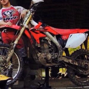 Meet your Posher, Mitchell